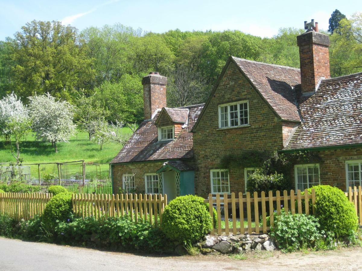 Job'S Mill Cottage Warminster Extérieur photo